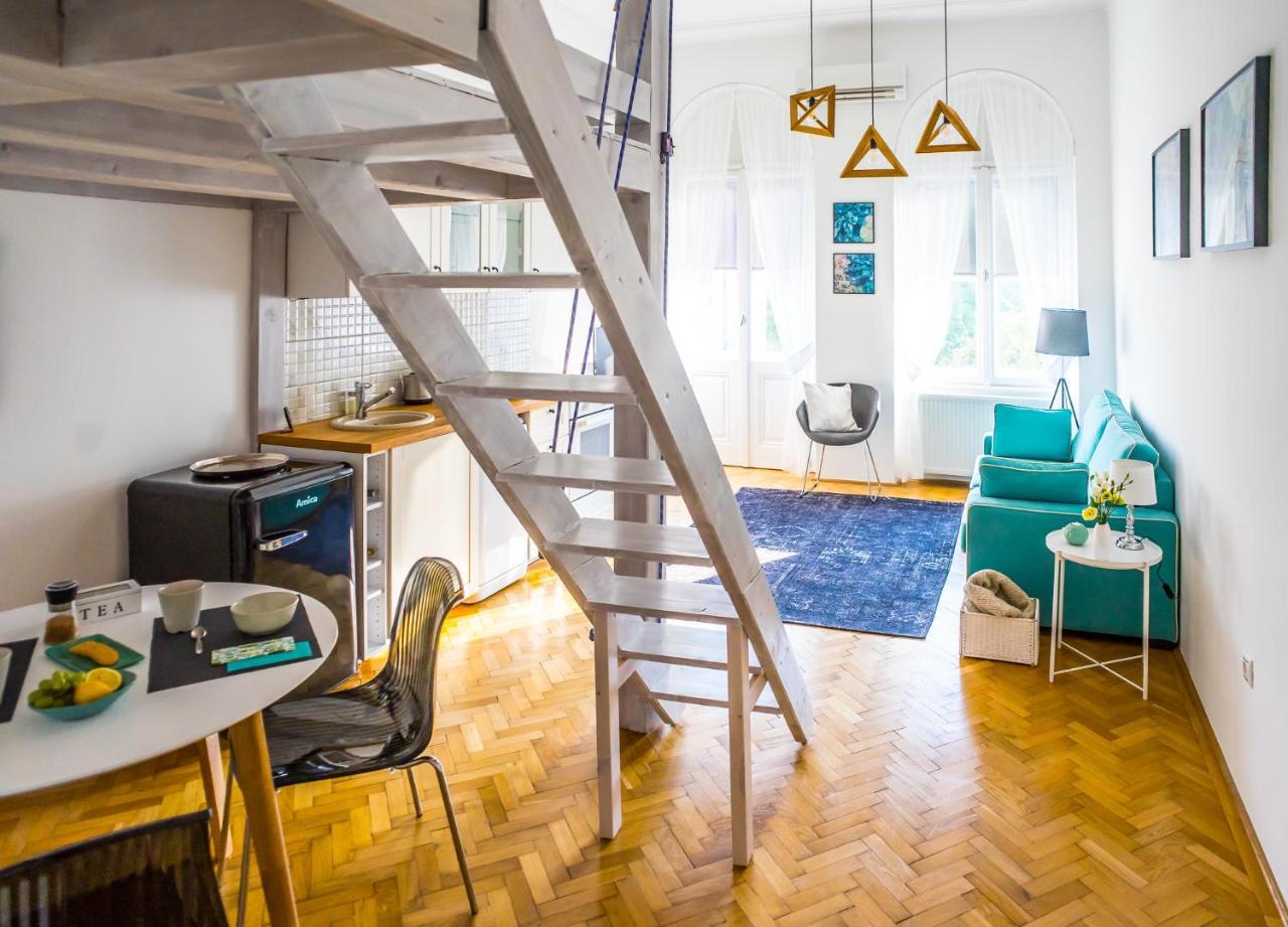 Ybl Apartment City Center Székesfehérvár Eksteriør billede