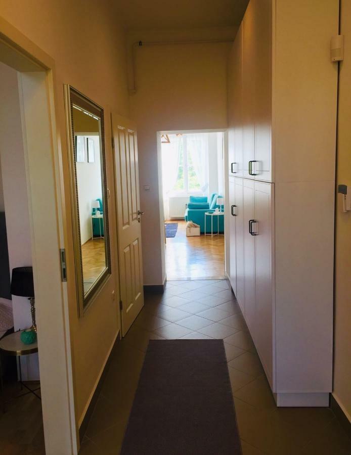 Ybl Apartment City Center Székesfehérvár Eksteriør billede